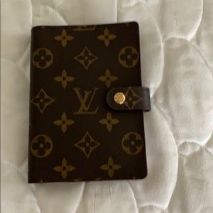 Authentic Louis Vuitton Small Ring Agenda